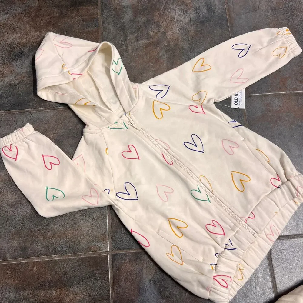 Old Navy get ready